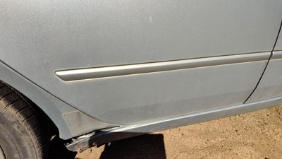 06-08 Sonata Passenger Right Rear Moulding From Door Back Trim H1 Silver Blue