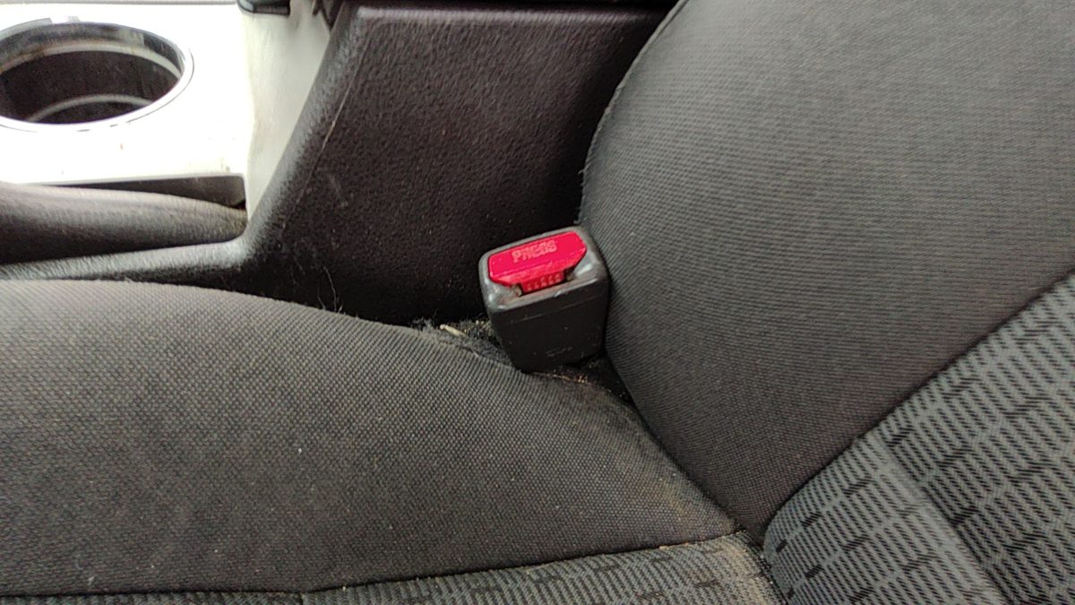 2006-2010 Ford Fusion Driver Left Front Seat Belt Buckle Receiver Oem Black Dw