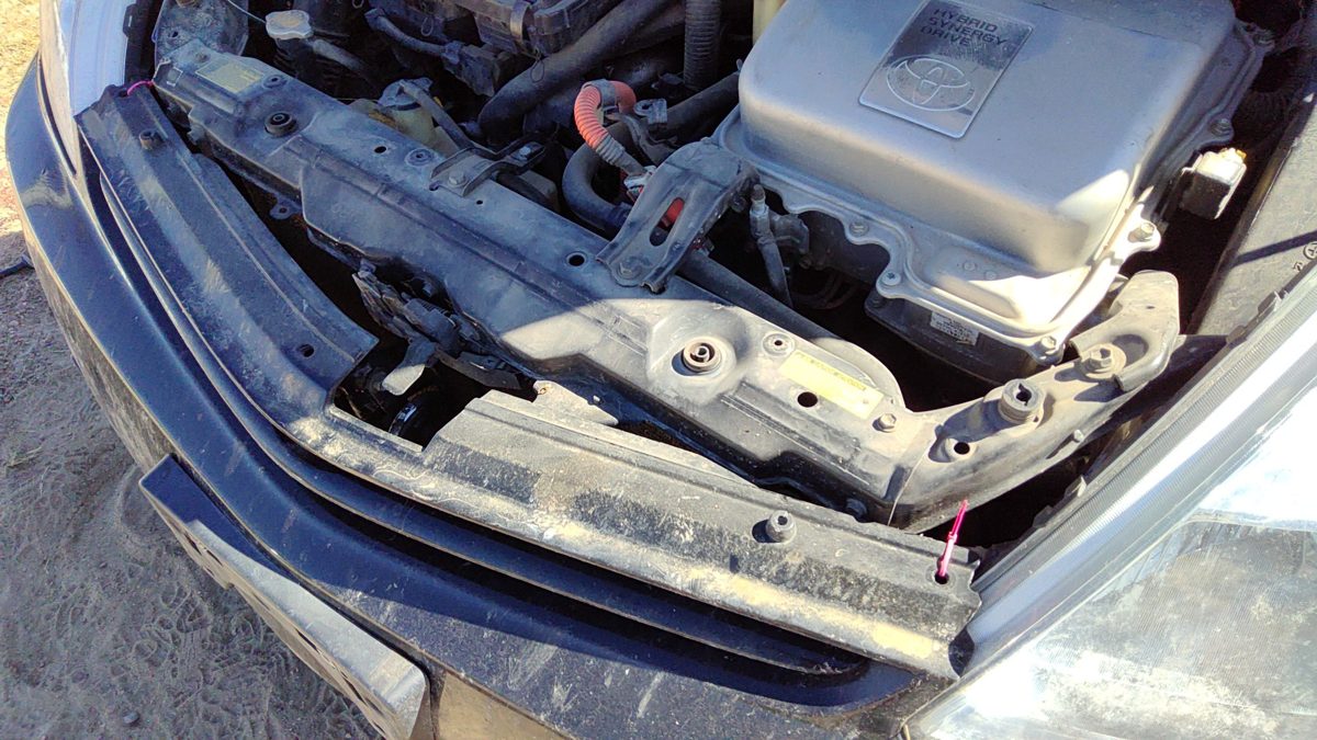 2005 Toyota Prius Radiator Support