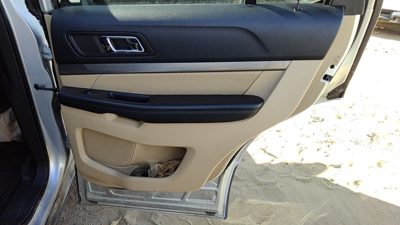 16 Explorer Passenger Right Rear Inside Door Trim Panel With Switches Back Camel