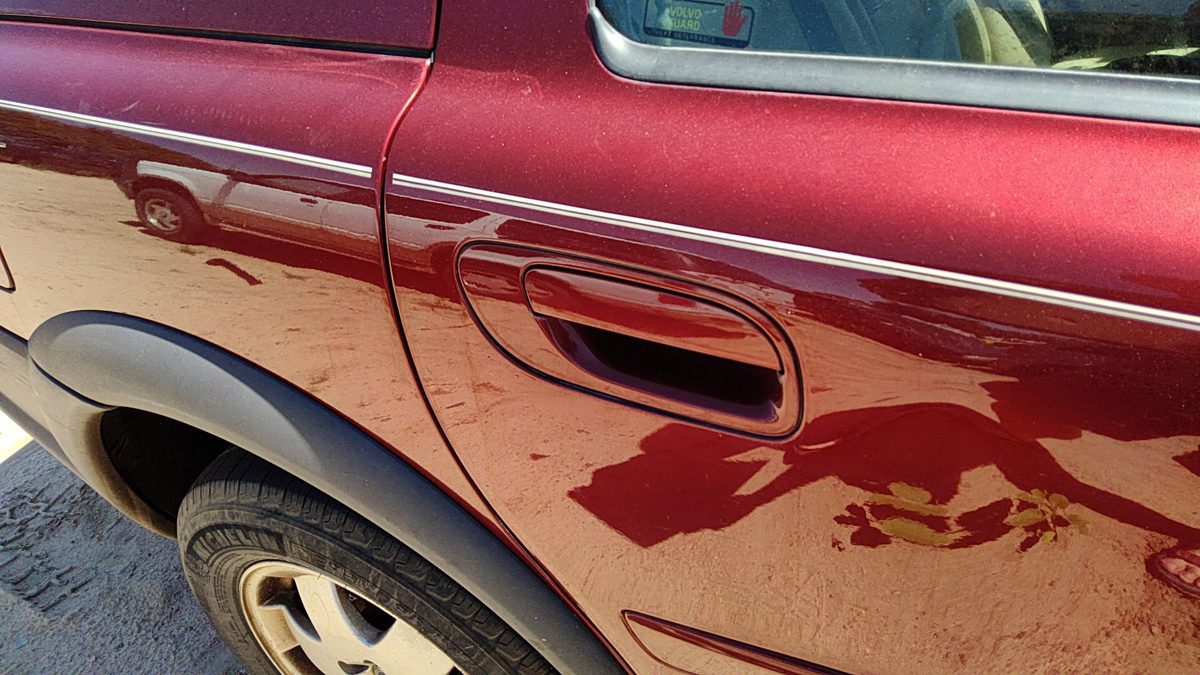 2001-2007 Volvo V70 Xc Passenger Right Rear Outside Door Handle Oem Back Red 445