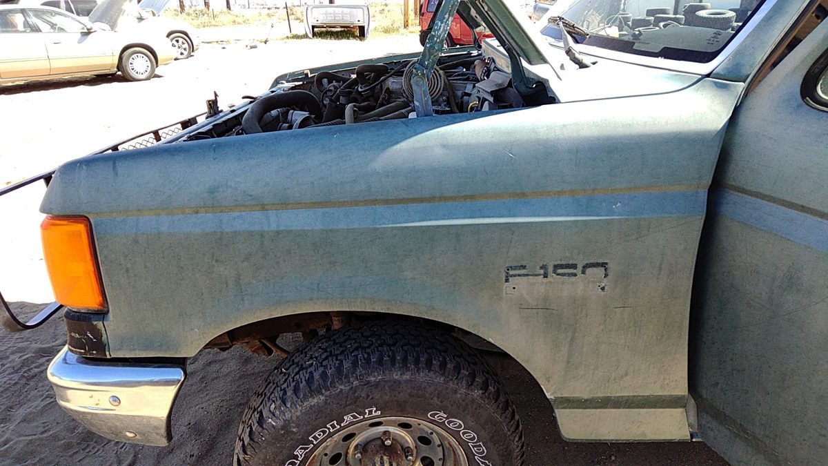 1988 Ford Pickup F150 Fender