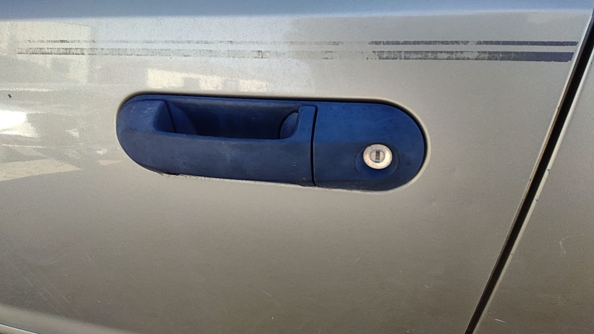 2003 Ford Explorer Outside Door Handle