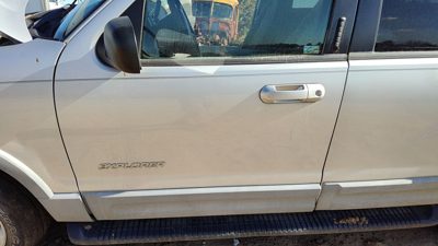 2002 Ford Explorer Front Door
