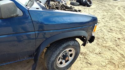1995 Nissan Pathfinder Fender