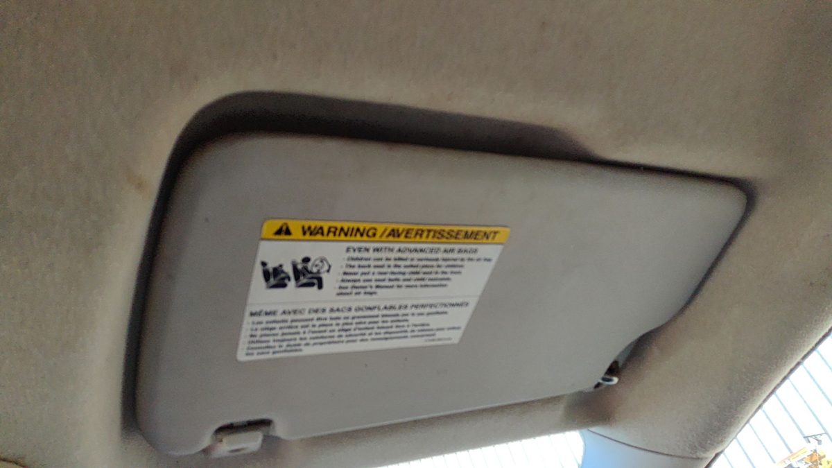 2011-2019 Ford Fiesta Passenger Right Sun Visor Oem Be8z5404104bb