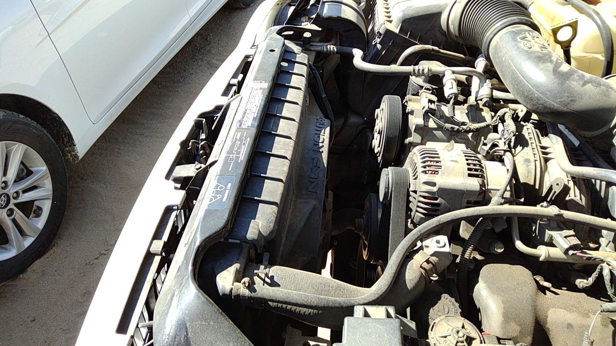 2005 Jeep Liberty Electric Cooling Motor