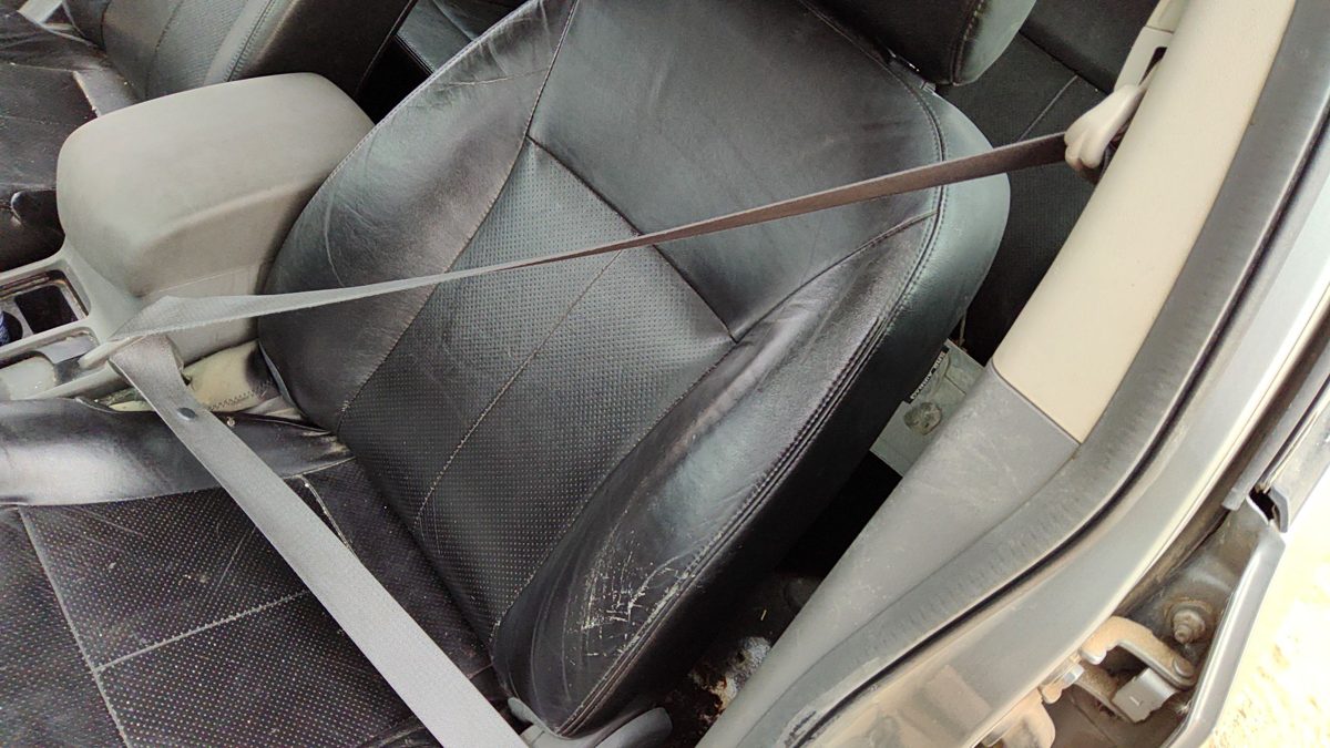 07-09 Sentra Driver Left Front Seat Belt Retractor Shoulder Charcoal W 2.0L