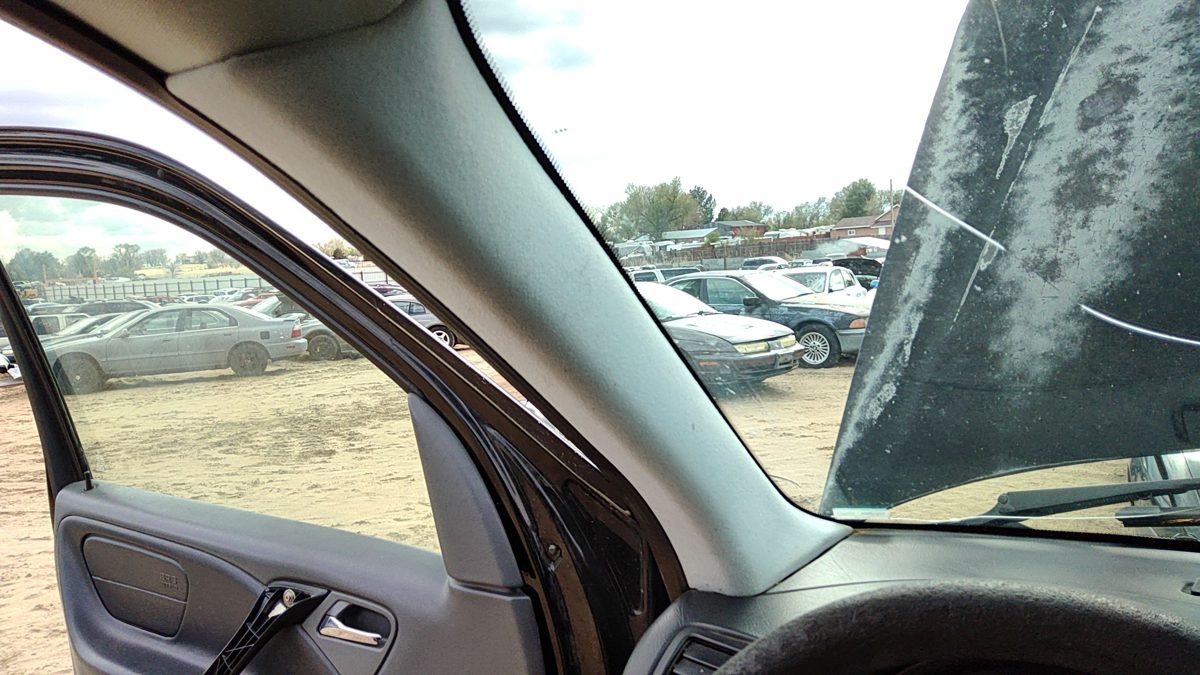 1998-2005 Mercedes Ml320 Driver Left A Pillar Trim Windshield Post Panel Oem