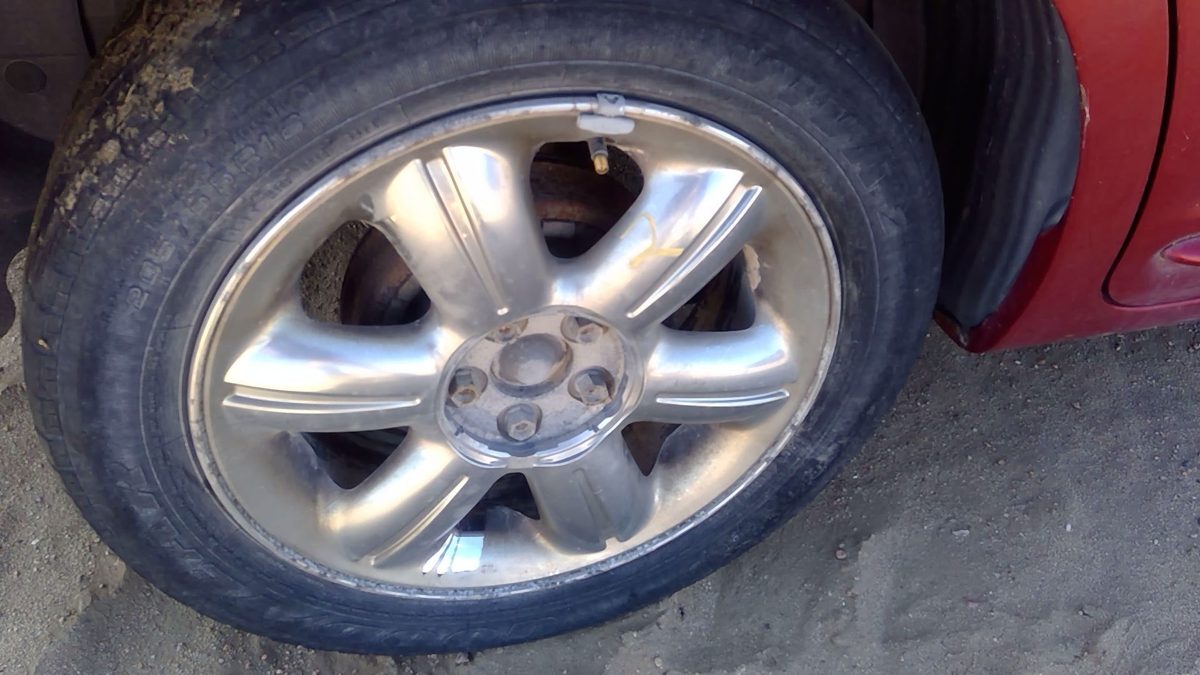 2003 Chrysler Pt Cruiser Wheel