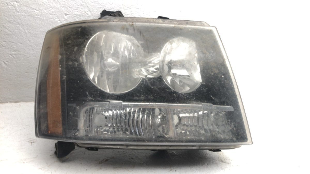 2007-2014 Chevy Tahoe Passenger Right Head Light Oem Front Lamp With Bracket