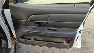 2005 Ford Crown Vic Passenger Right Front Door Trim Panel With Switches Black