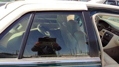 1998-2004 Cadillac Seville Passenger Right Rear Side Window Door Glass Oem Back