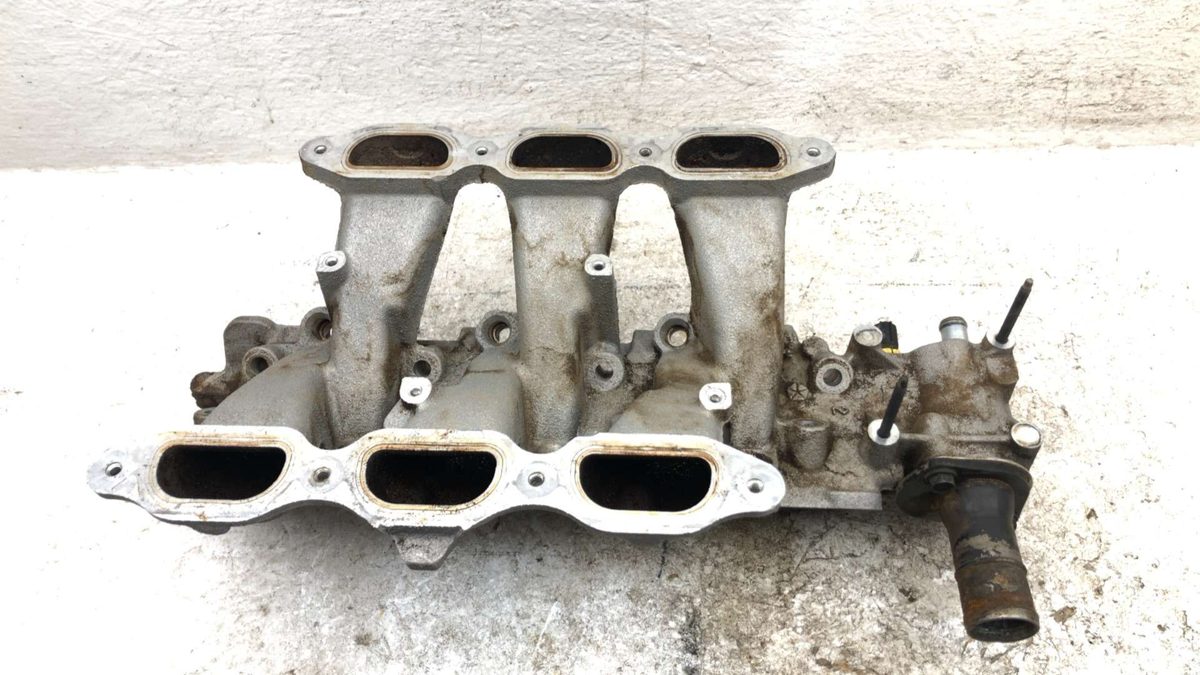 2001-2009 Chrysler Town & Country Lower Intake Manifold Oem 3.3L
