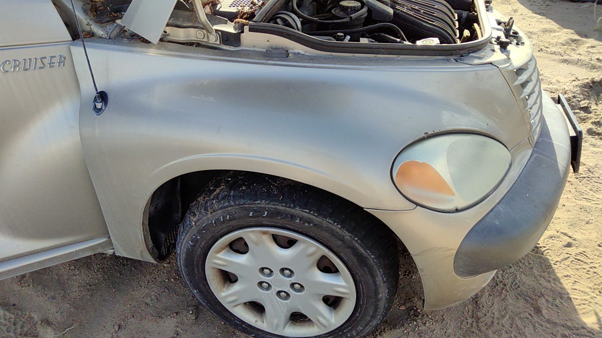 2001-2005 Chrysler Pt Cruiser Passenger Right Front Fender Oem Pkj Light Almond