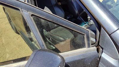2015-21 Subaru Wrx Passenger Right Front Vent Window Small Door Glass With Frame