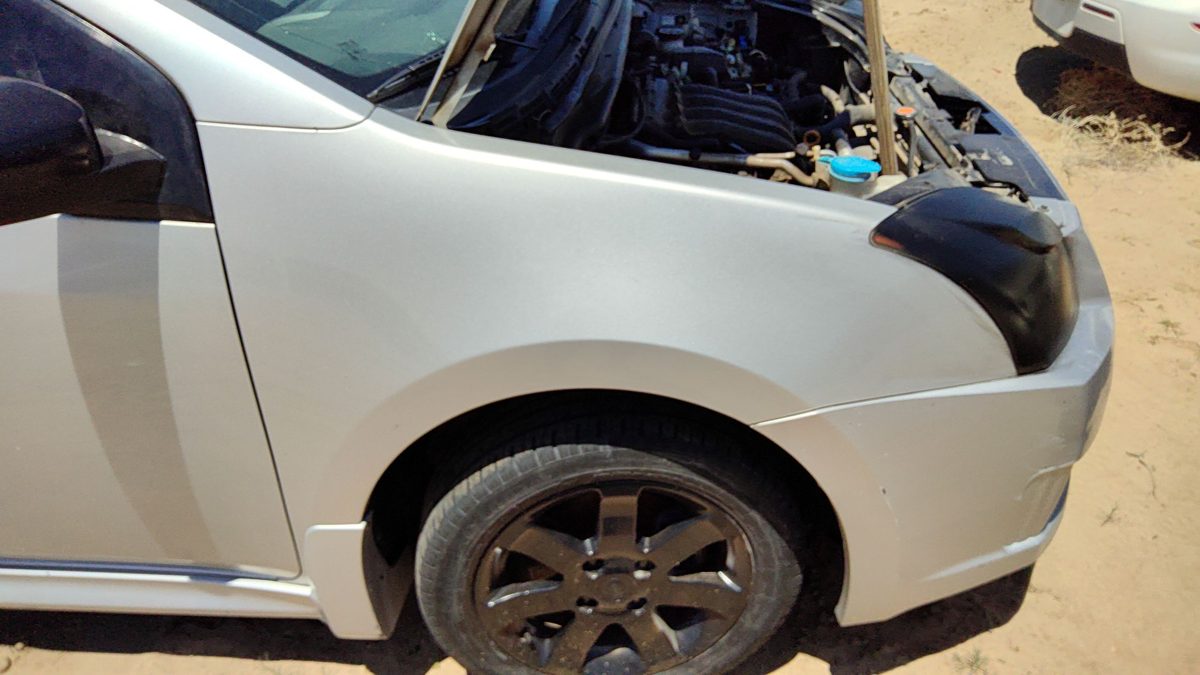 2010 Nissan Sentra Fender