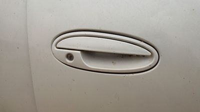 1997-2005 Buick Park Ave Passenger Right Front Outside Door Handle Oem White 78u