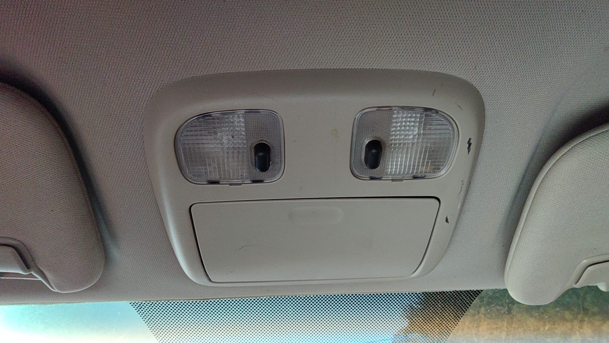 2010-2012 Ford Fusion Center Overhead Console Oem Dome Light Map Lamp Cubby