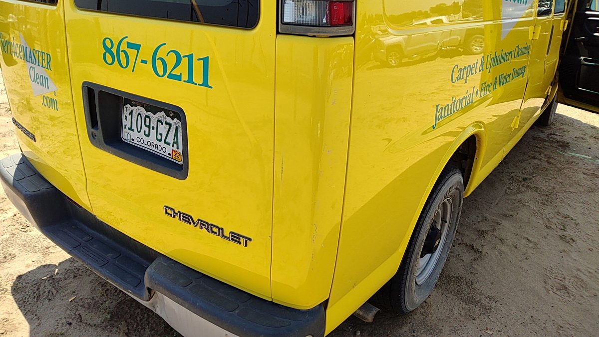 96-02 Express Van 2500 Passenger Right Rear Moulding On Quarter Panel Oem Yellow