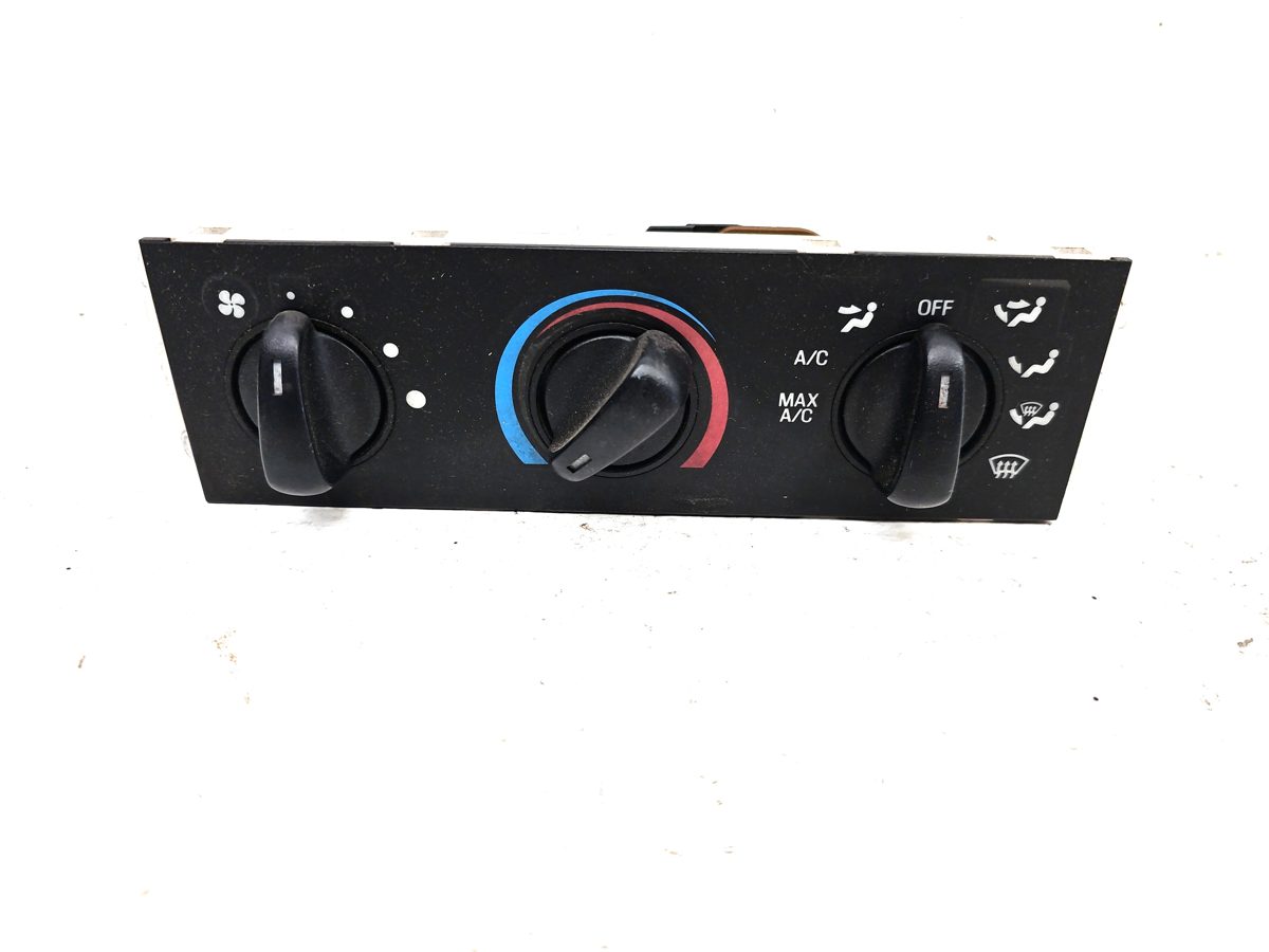1999 Mazda B2500 Pickup Heater A/c Control