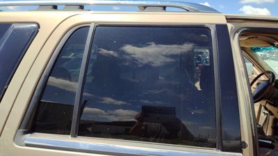 1998-2002 Lincoln Navigator Passenger Right Rear Side Window Door Glass Oem Back