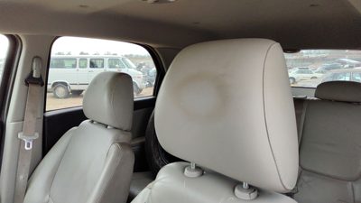 2005-2007 Chevy Equinox Pair Of Front Headrests Oem Left Right Set Seat