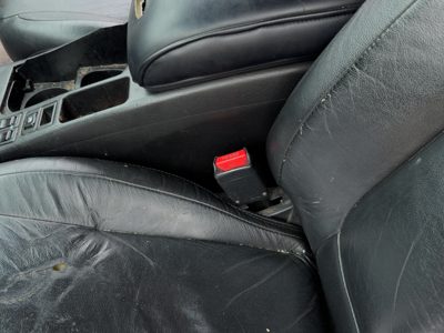 2000 Infiniti I30 Driver Left Front Seat Belt Buckle Receiver Oem Black