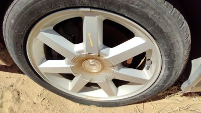 2005 Cadillac Cts Wheel