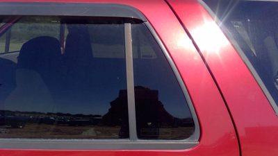 95-05 Chevy S10 Blazer Driver Left Rear Vent Window Back Door Glass With Frame