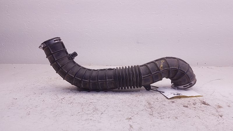 2002 Land Rover Freelander Air Intake Tube Assembly Hose Pipe Elbow Oem 2.5L
