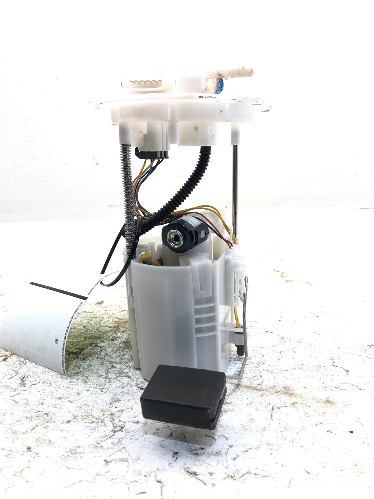 13-18 Nissan Altima Complete Fuel Pump With Sending Unit Gas Level Sedan 2.5L