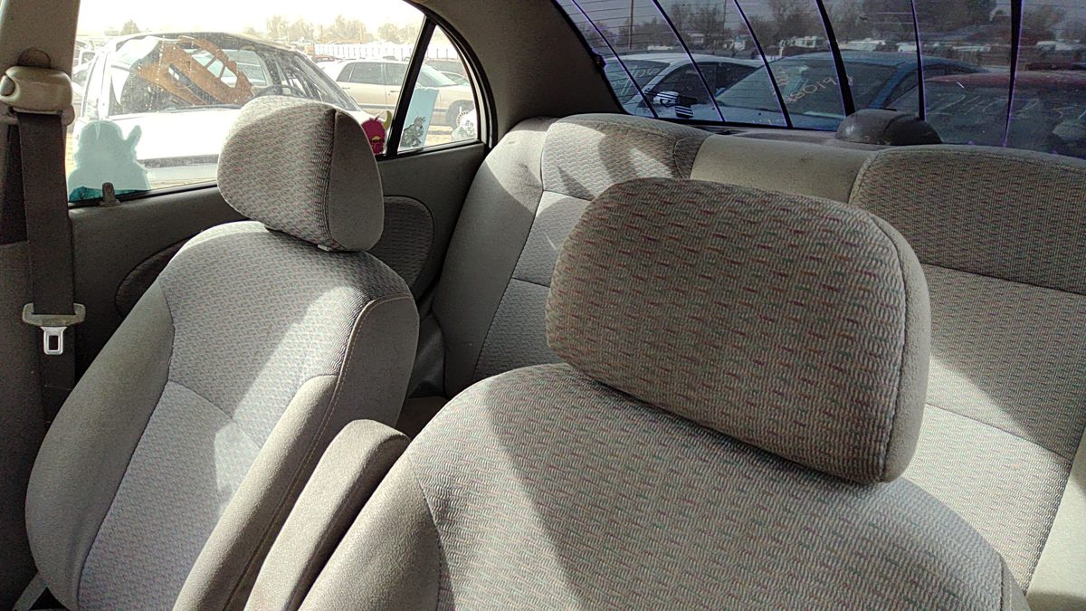 2001-2002 Kia Rio Pair Of Front Headrests Oem Left Right Set Seat K30b88140081