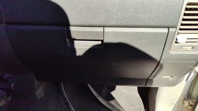 2004-2007 Nissan Titan Glove Box Assembly Complete Door With Latch W Graphite