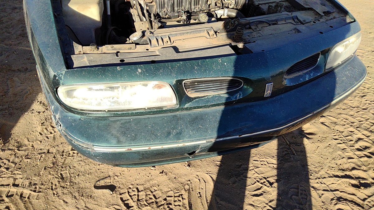 1996-1999 Olds 88 Complete Header Panel Assembly Oem 25687110