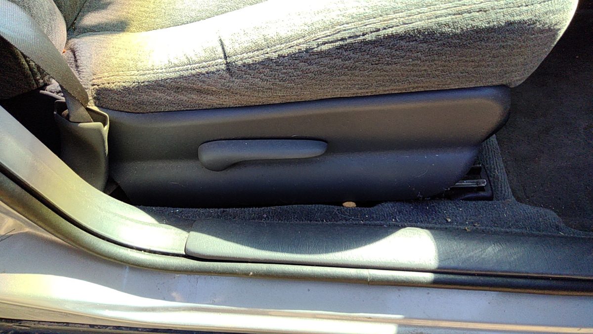 2000 Oldsmobile Intrigue Passenger Right Side Seat Trim Panel Oem Gray 14B