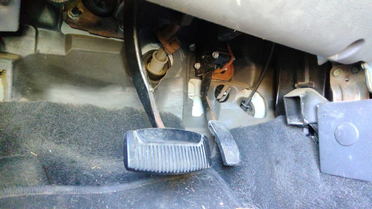2005 Ford Explorer Pedal Assembly