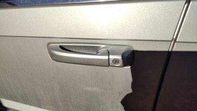 05-10 Jeep Grand Cherokee Driver Left Front Outside Door Handle Oem Silver Ps2