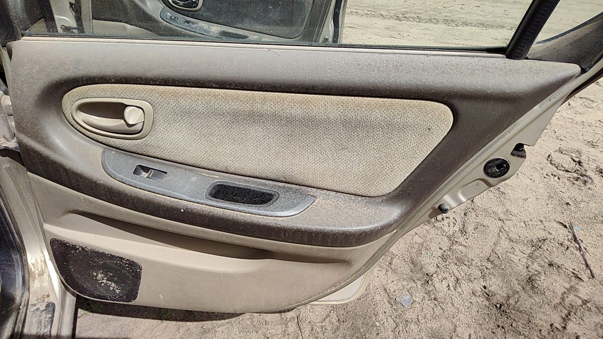 00-01 Nissan Maxima Passenger Right Rear Door Trim Panel With Switches Back Tan