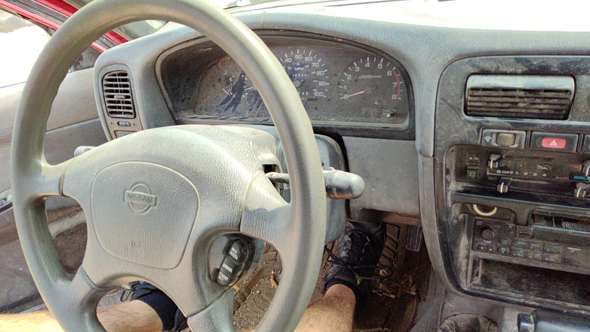 1995 Nissan Pathfinder Steering Column