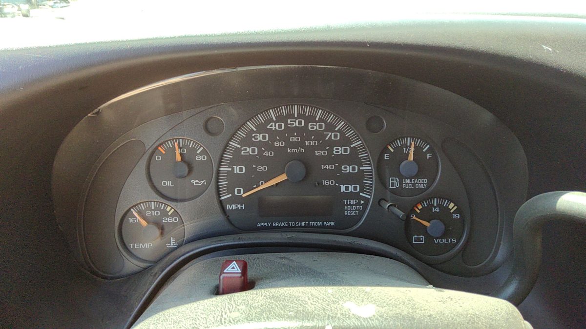 2001-2002 Express Van 2500 Speedometer Cluster Instrument Gauges Panel Oem Dash