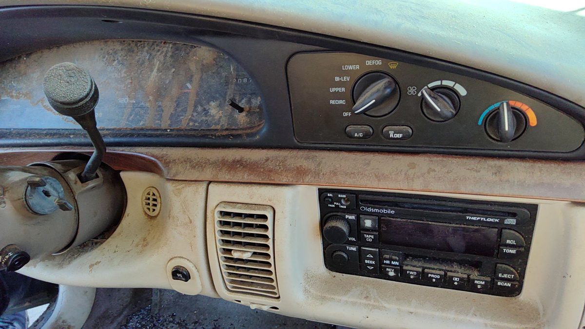 1996 Olds 88 Trim Bezel Around Speedometer Oem Dash Surround Panel 25639399