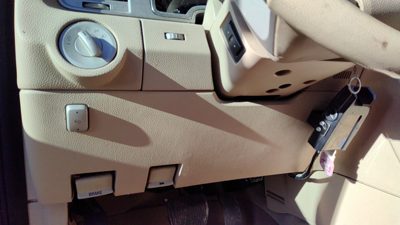 2007-2014 Lincoln Navigator Lower Dash Under Column Knee Bolster Trim Panel Tan