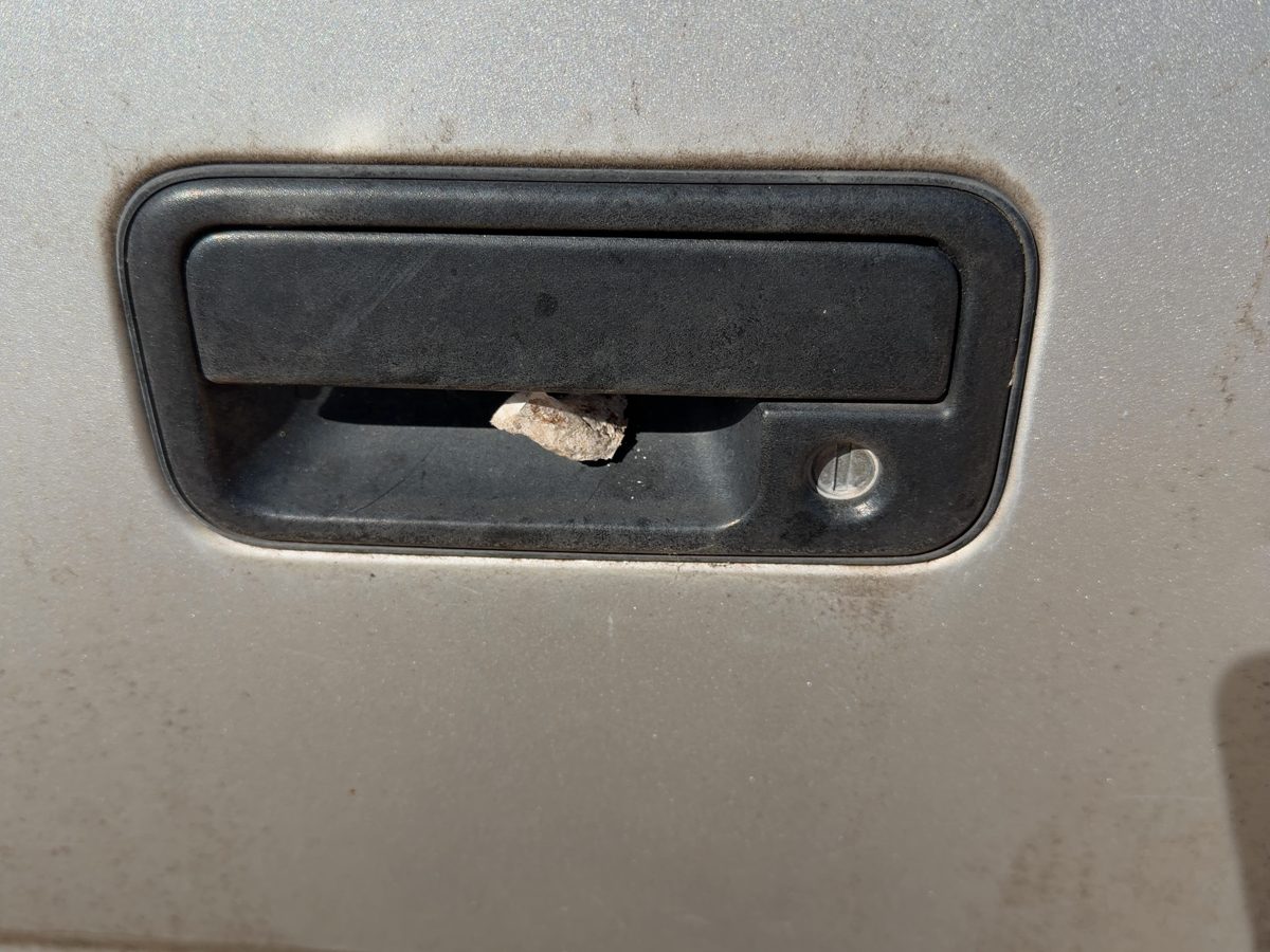 1991 Isuzu Pup Driver Left Front Outside Door Handle Oem Silver