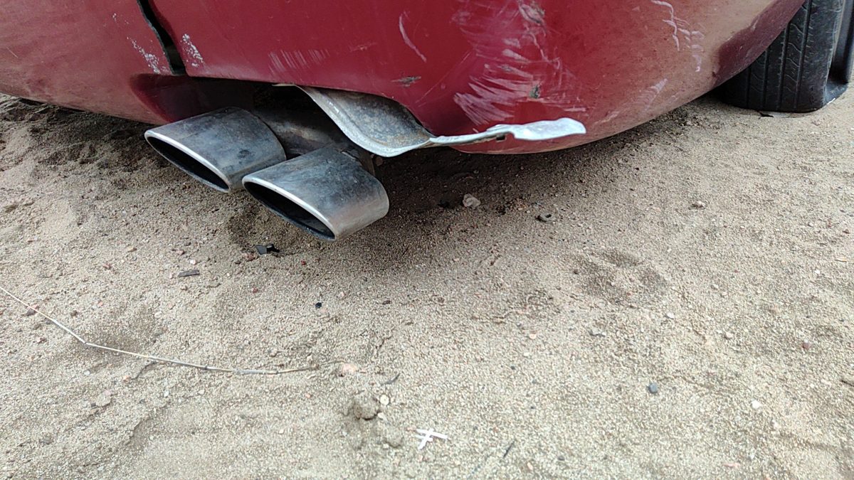 2001 Cadillac Eldorado Passenger Right Rear Muffler With Exhaust Tip Oem