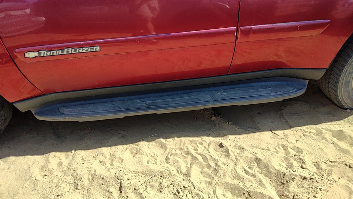 2002 Trailblazer Rocker Moulding