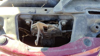2004-2006 Mitsubishi Galant Hood Latch Assembly With Bracket Oem Mr564037