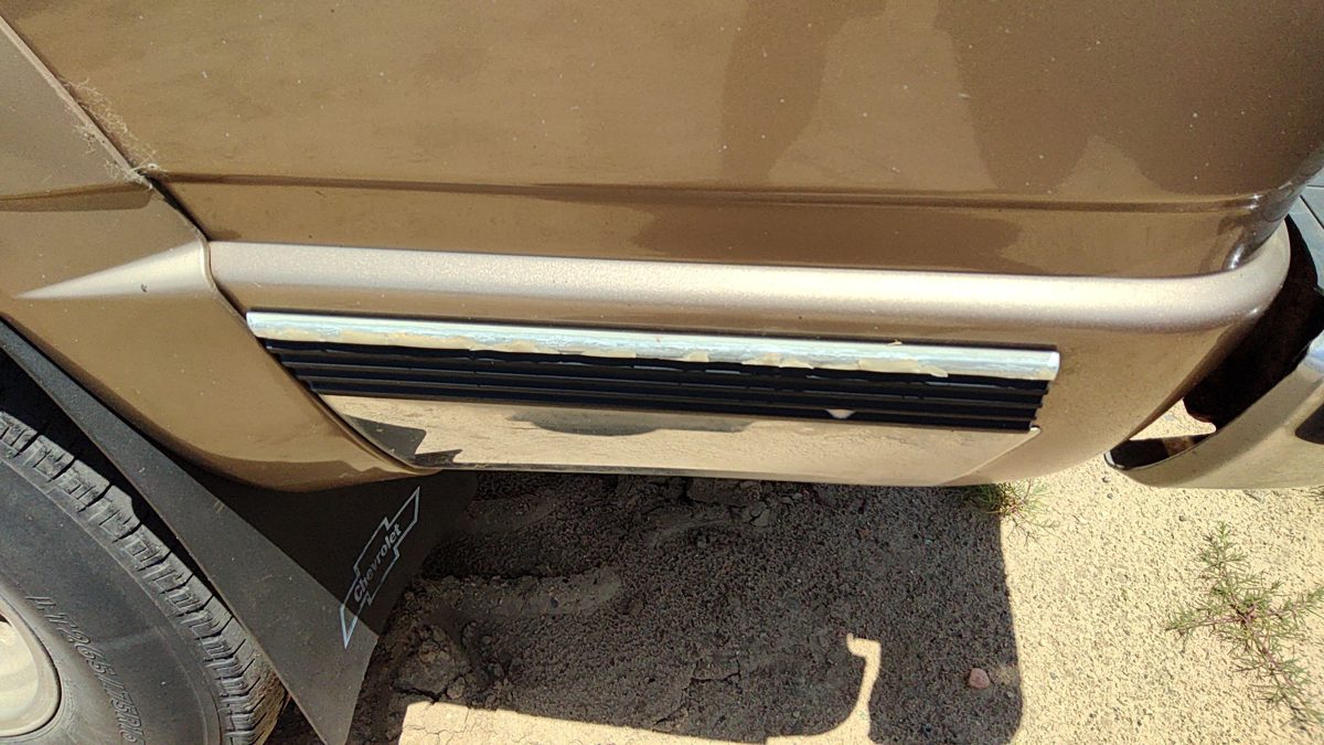 1997 Silverado 2500 Driver Left Rear Moulding On Box Oem