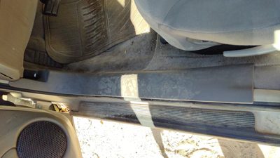 2004 Pontiac Grand Am Driver Left Lower Sill Step Moulding Trim Panel Dark Taupe