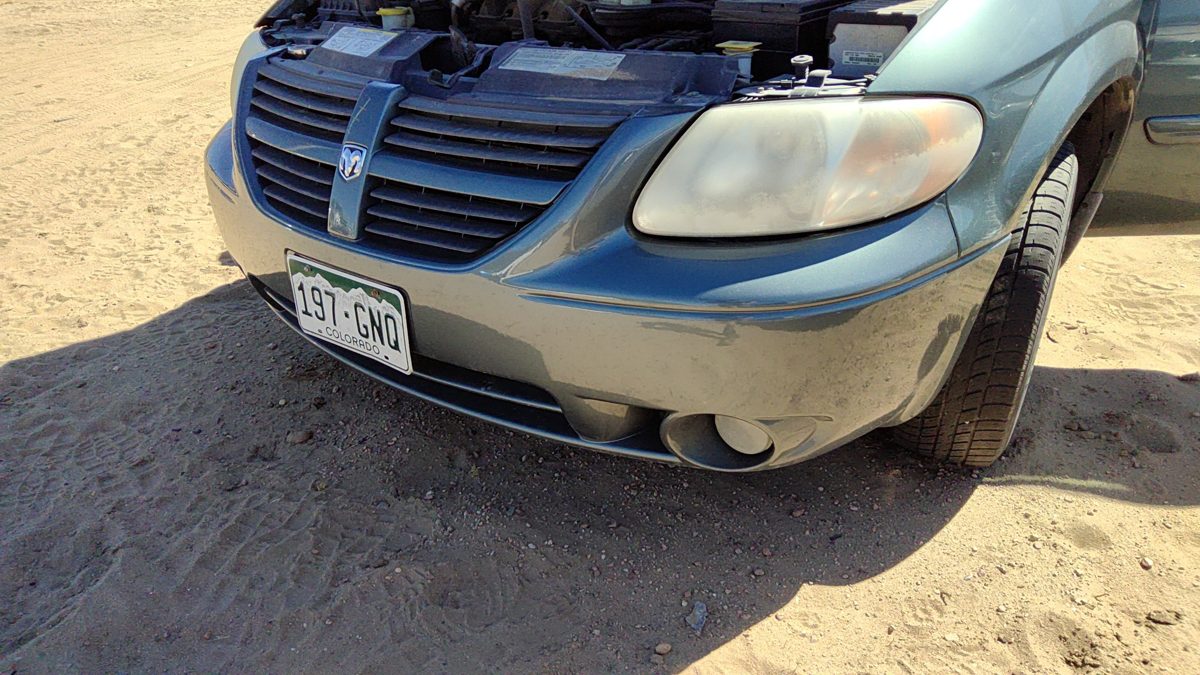 2001-2007 Dodge Caravan Front Bumper Cover Assembly Oem Magnesium Ppk 05139118Aa
